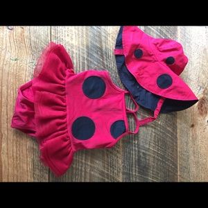 Baby Gap lady big swimsuit and hat, 3-6 mos